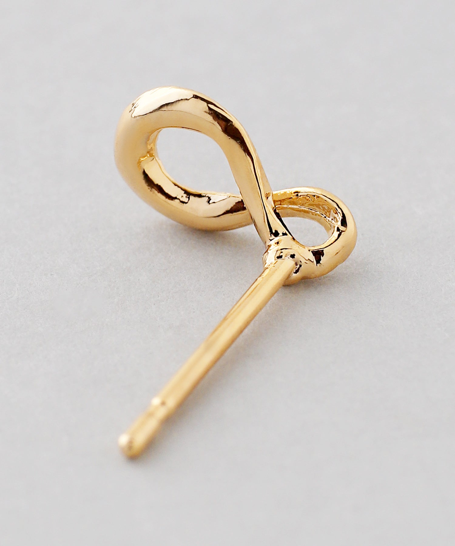 mimi33】ツイストメタルピアス[Sheerchic]｜アネモネ・シエナロゼ