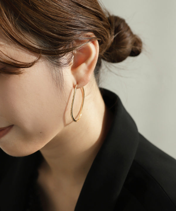 ビジューラインフープピアス[Ownideal]