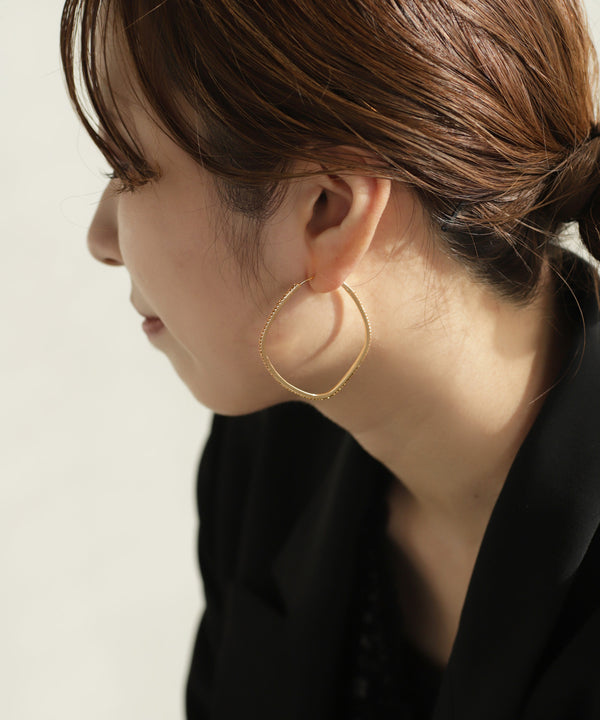 ビジューラインフープピアス[Ownideal]