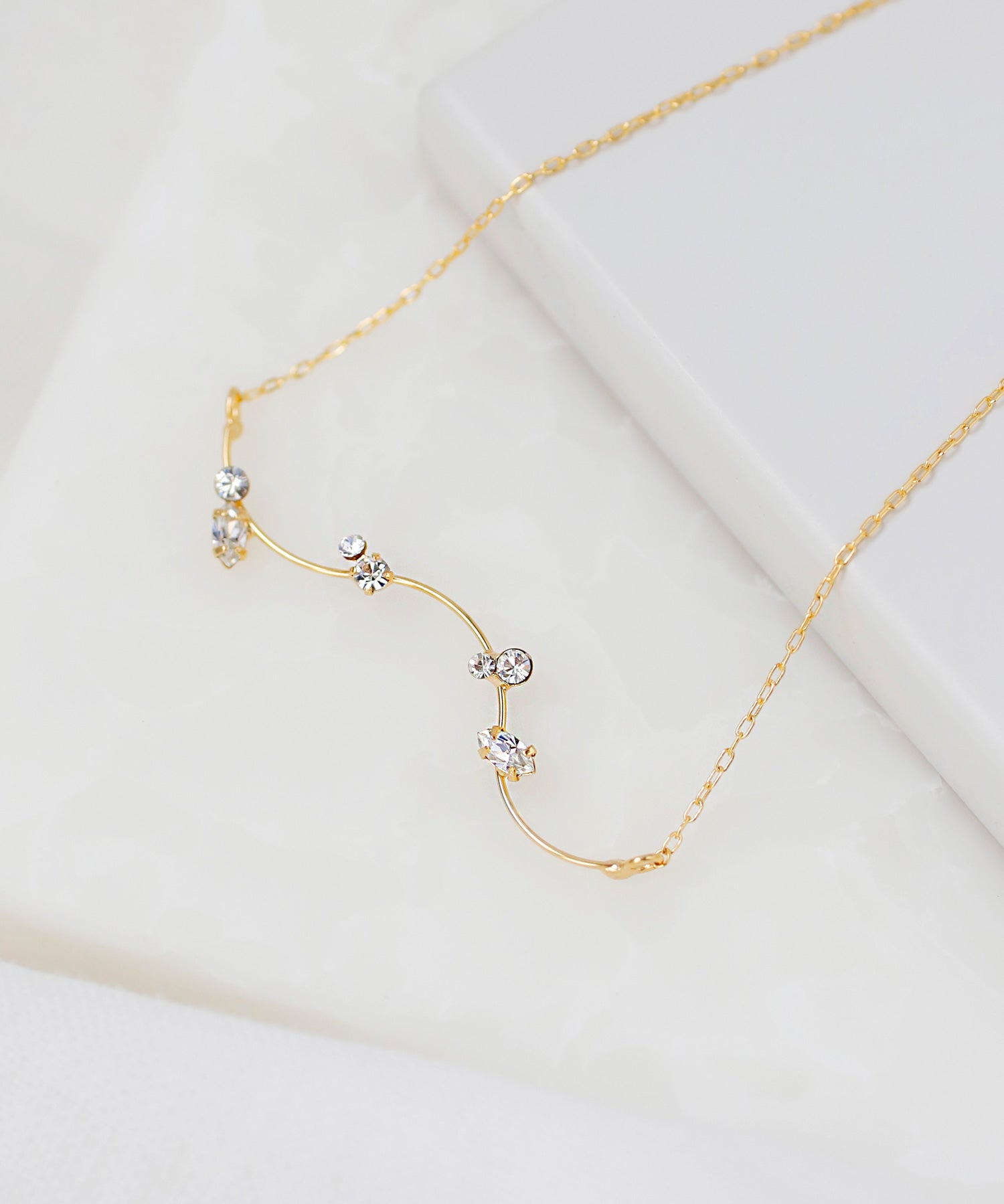 ANEMONE】ビジュー×メタルラインネックレス｜SANPO ONLINE(サンポー