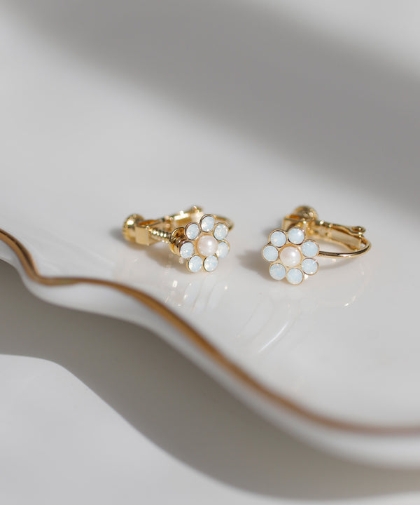 ビジューフラワーイヤリング[A]