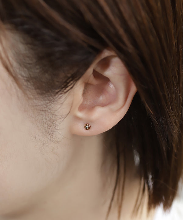 ビジューフラワーピアス