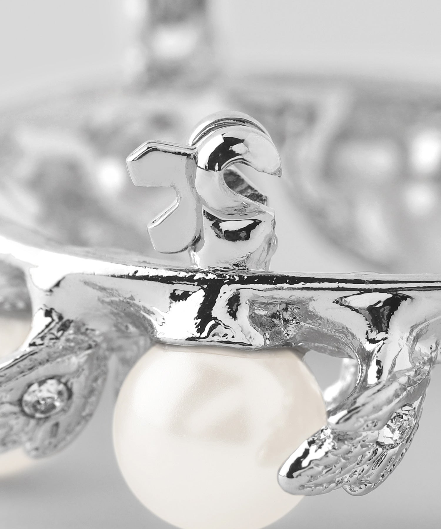 蓮胡 K18グリーントルマリン パール スネーク蛇ピンブローチ