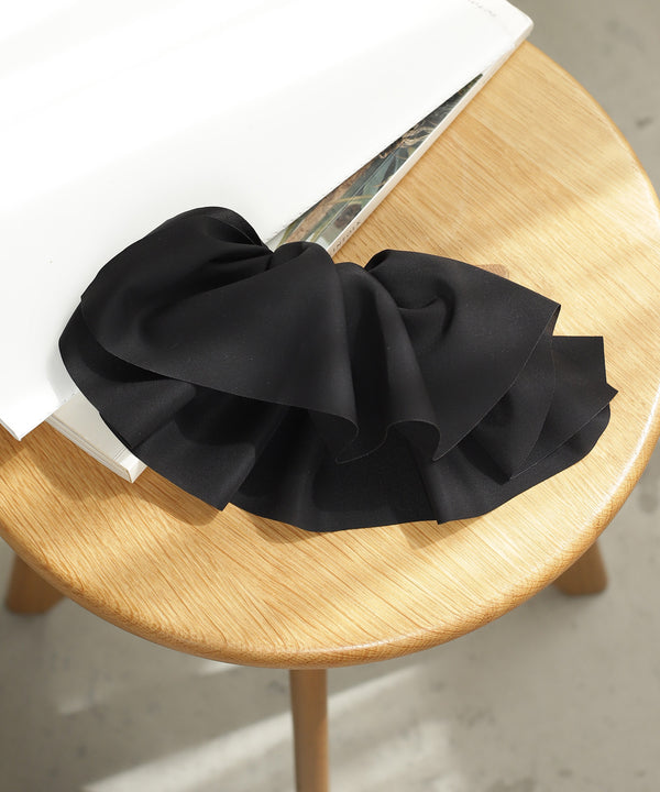 シックカラーフリルバレッタ