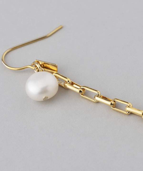 Pearl x Chain Earrings [Sheerchic]