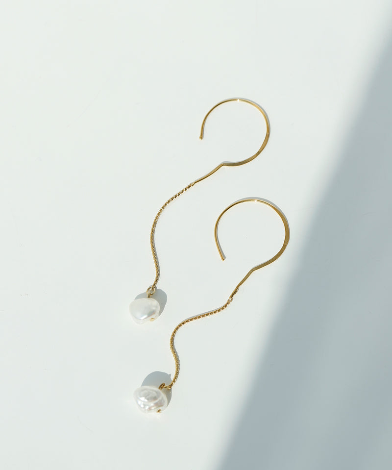 パール×メタルフックピアス[B][Sheerchic]