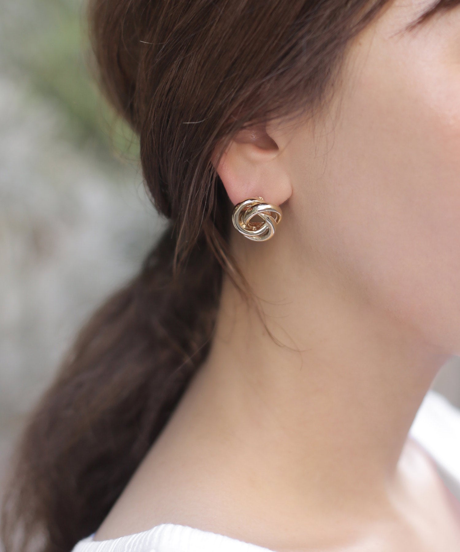 マザーオブパール　サークルピアス mimi33】マザーオブパールピアス[Sheerchic]｜SANPO ONLINE(サンポー