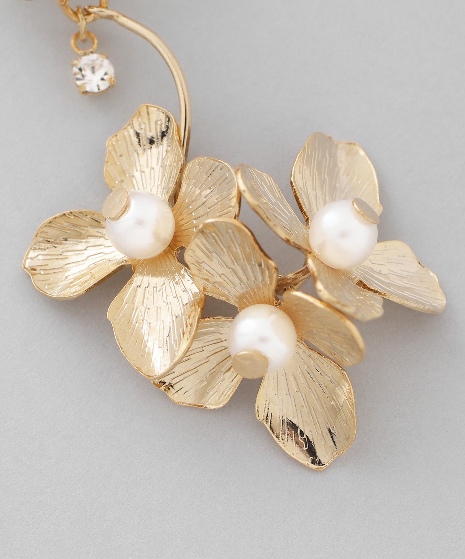 ANEMONE】パール×スイングフラワーイヤリング｜アネモネ・シエナロゼ