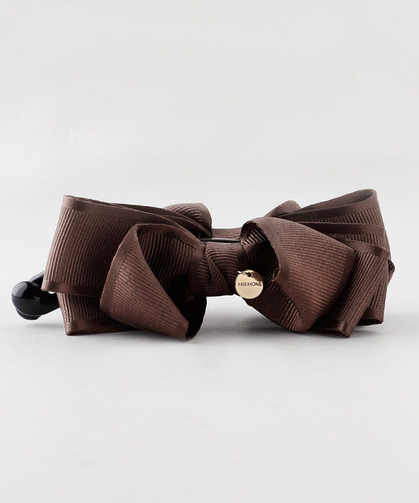 Piping volume ribbon banana clip