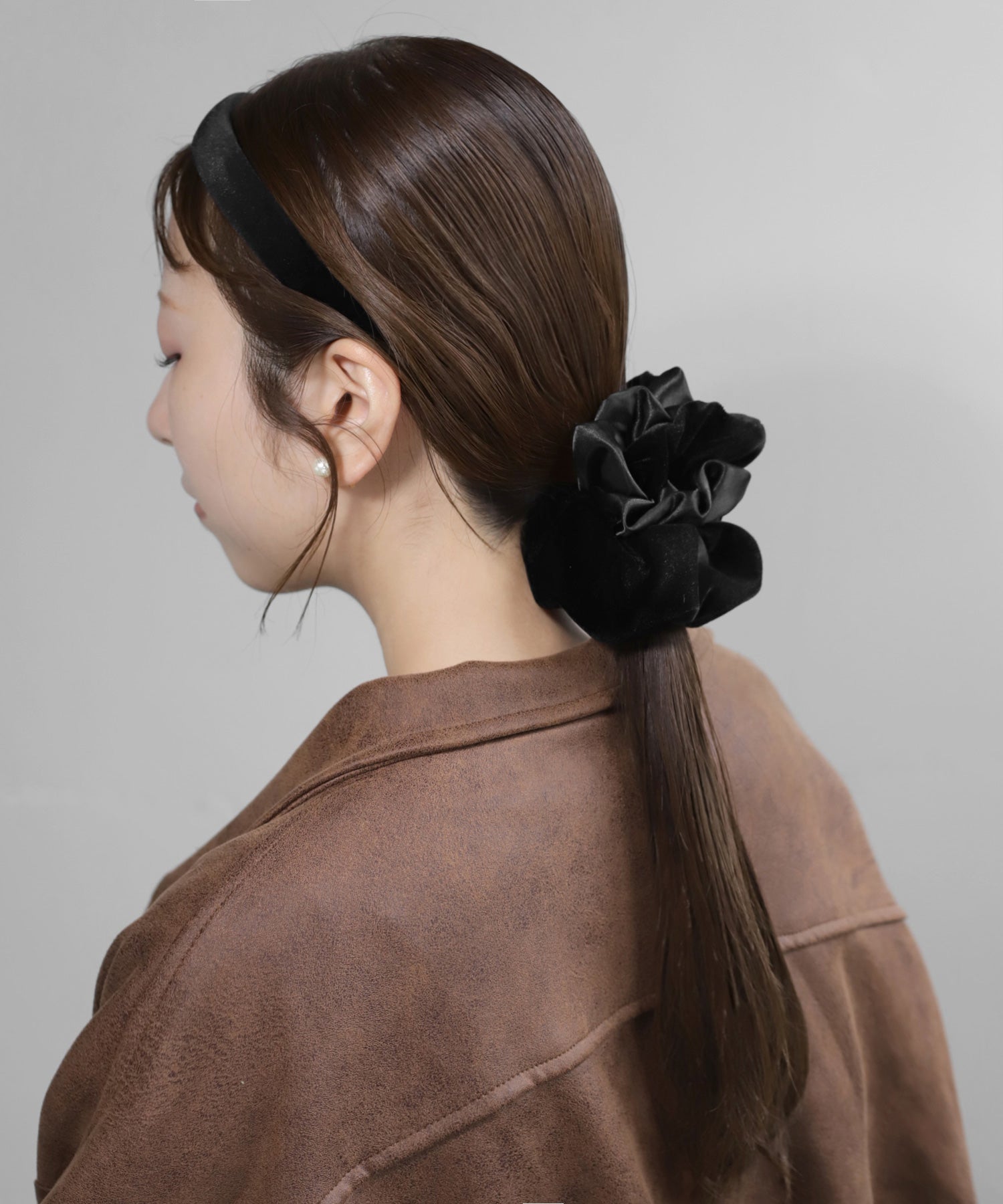 ANEMONE】ベロア×サテンクロスシュシュ｜アネモネ・シエナロゼ