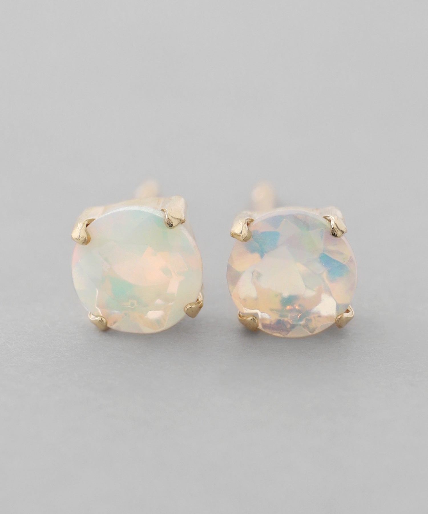 【こび】OhmNanon mimi33】オパールピアス[K10][Basic]｜アネモネ・シエナロゼ・ミミサン