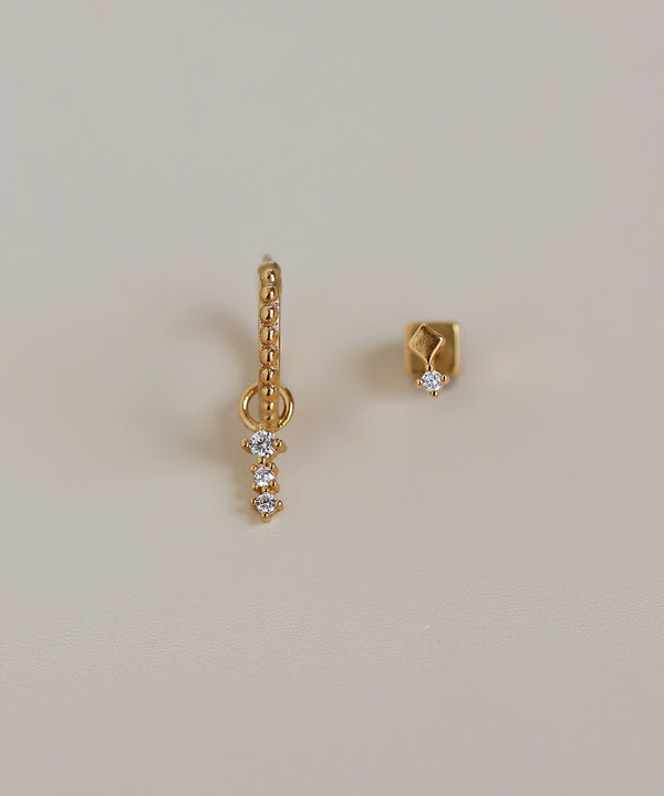 ビジュー×フープアシメピアス[Sheerchic]