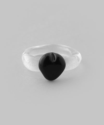 Heart Point Glass Ring