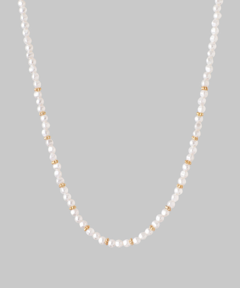 Metal Point Pearl Necklace
