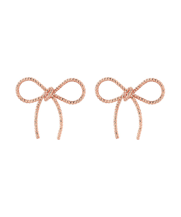 ツイストメタルリボンピアス