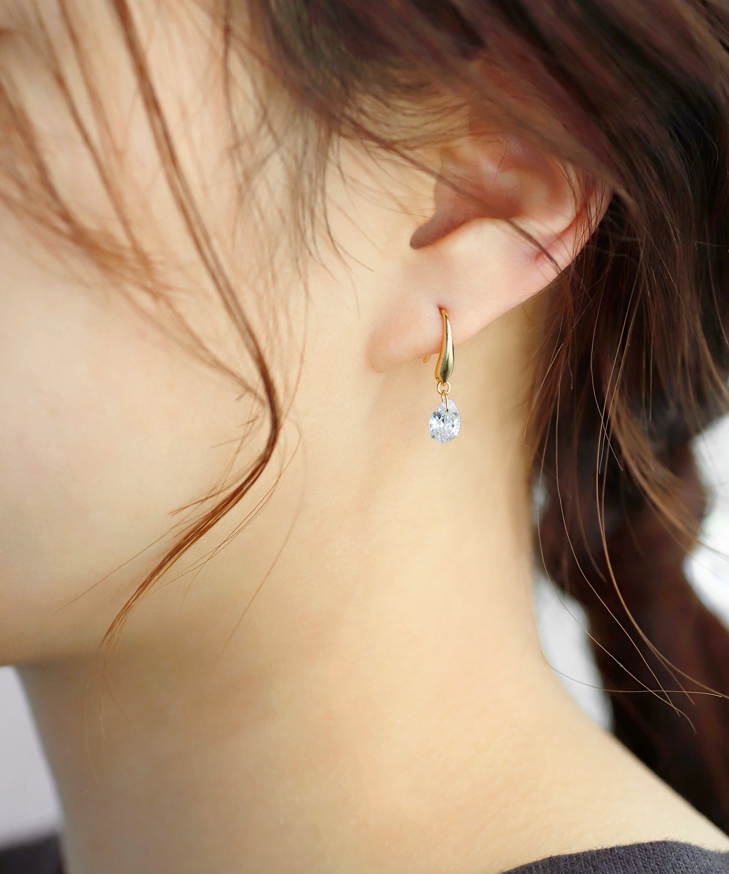 AHKAH ビリーブドロップフックピアス AHKAH ビリーブドロップフックピアス