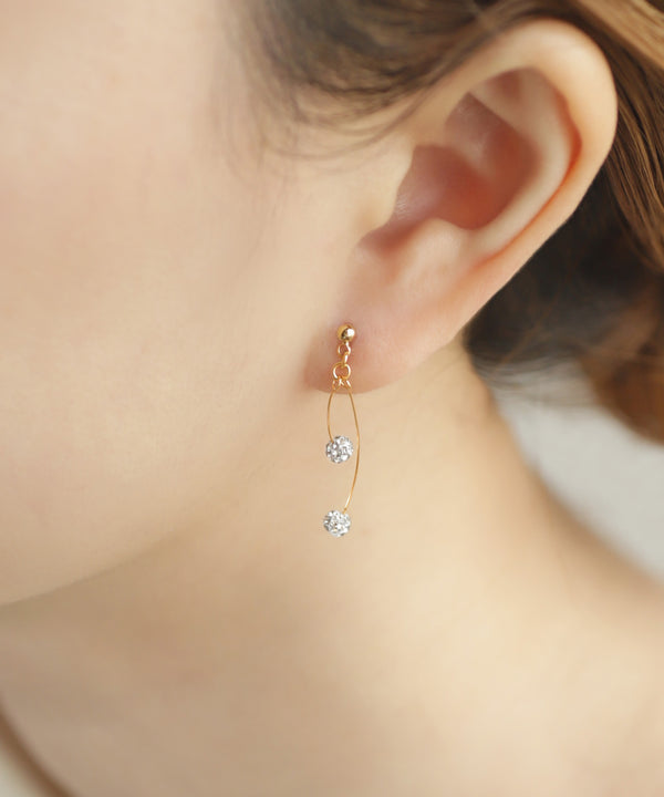 スイングビジューピアス