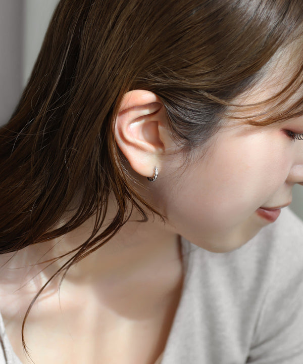 ビジュー×ニュアンスフープピアス[Sheerchic]