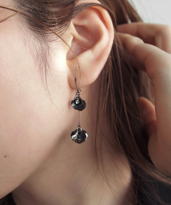 ビジュー×フラワーアシメフックピアス[Sheerchic]