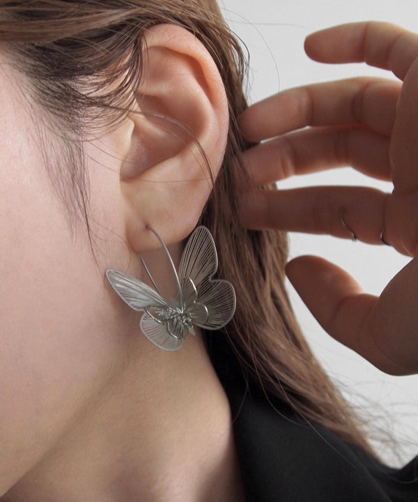 バタフライフープピアス[Ownideal]