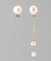 Asymmetrical pearl earrings [Sheerchic]