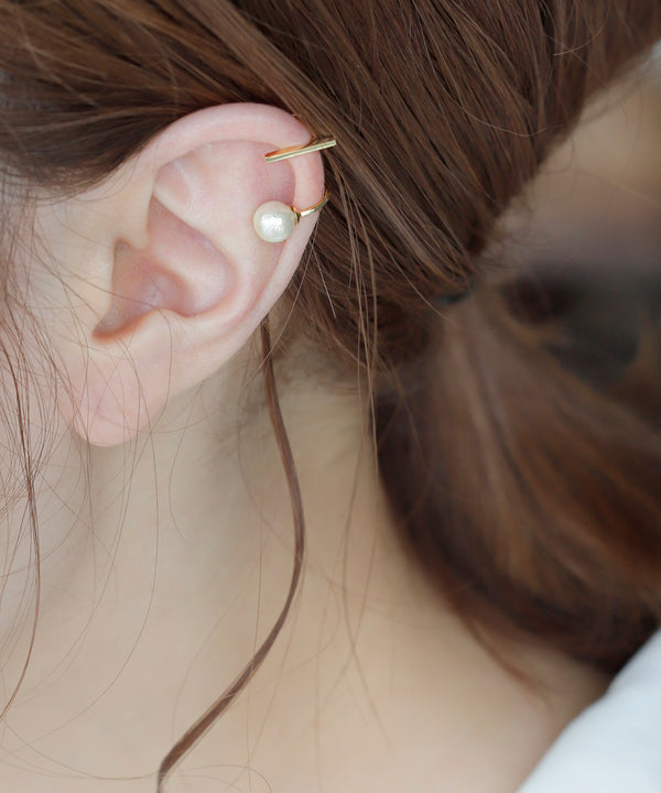 マルチモチーフのイヤーカフ[パール]