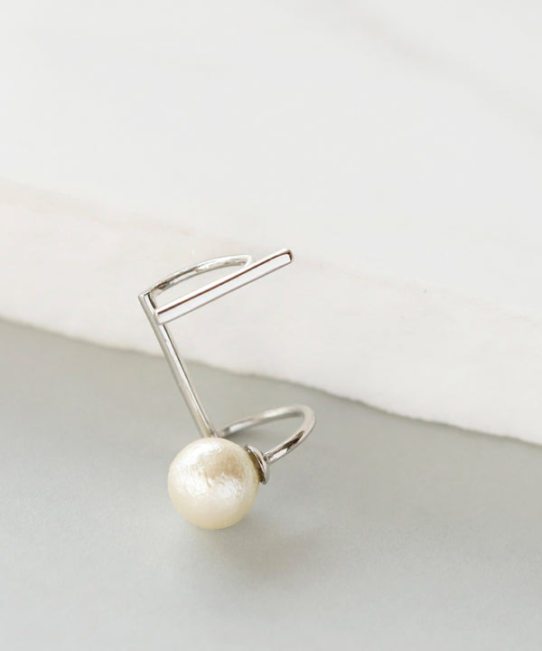 マルチモチーフのイヤーカフ[パール]
