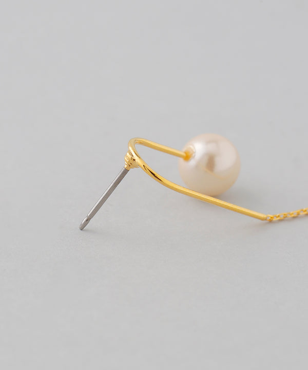 Asymmetric pearl long earrings [Sheerchic]