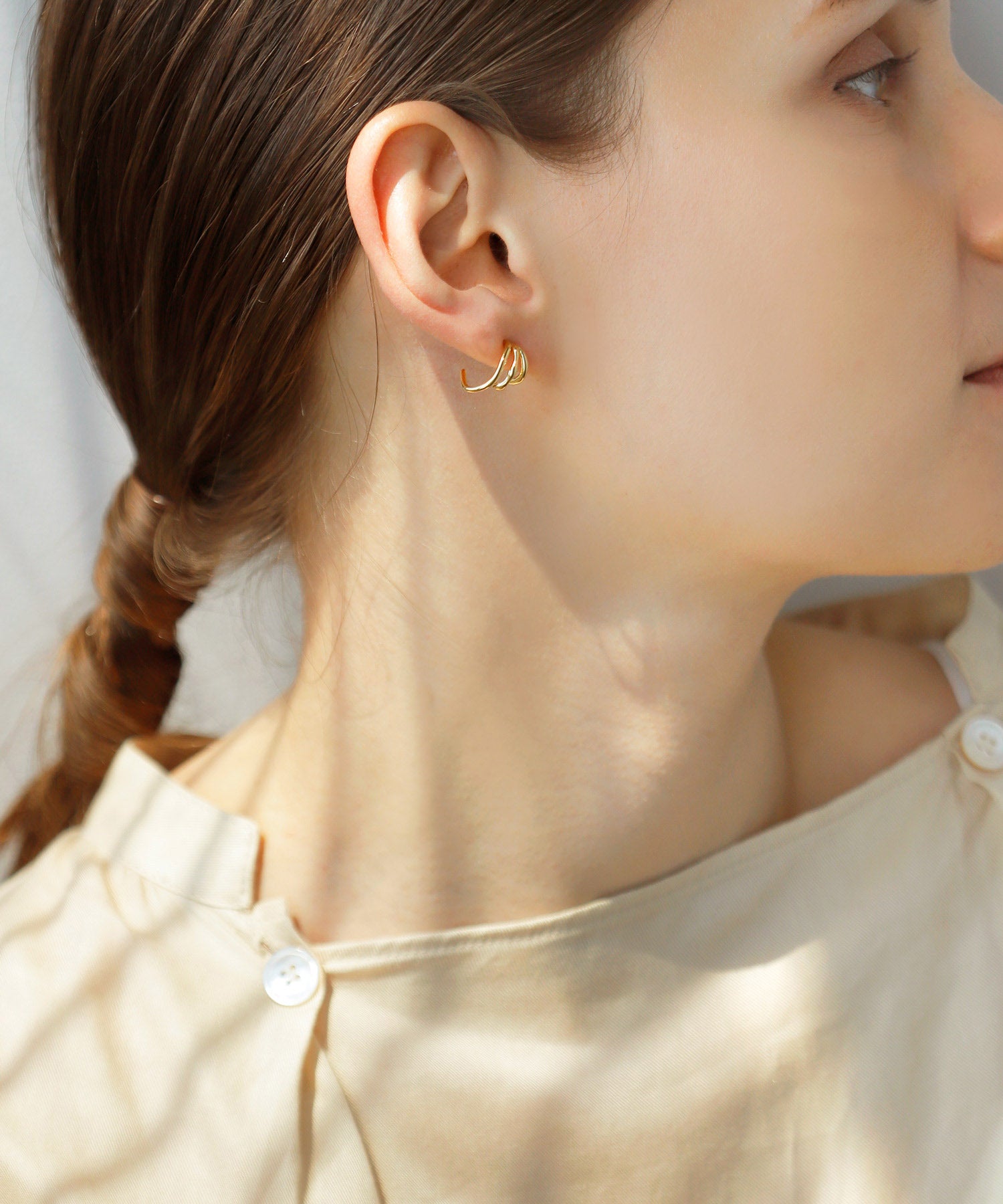 mimi33】トリプルメタルラインピアス[Sheerchic]｜SANPO ONLINE