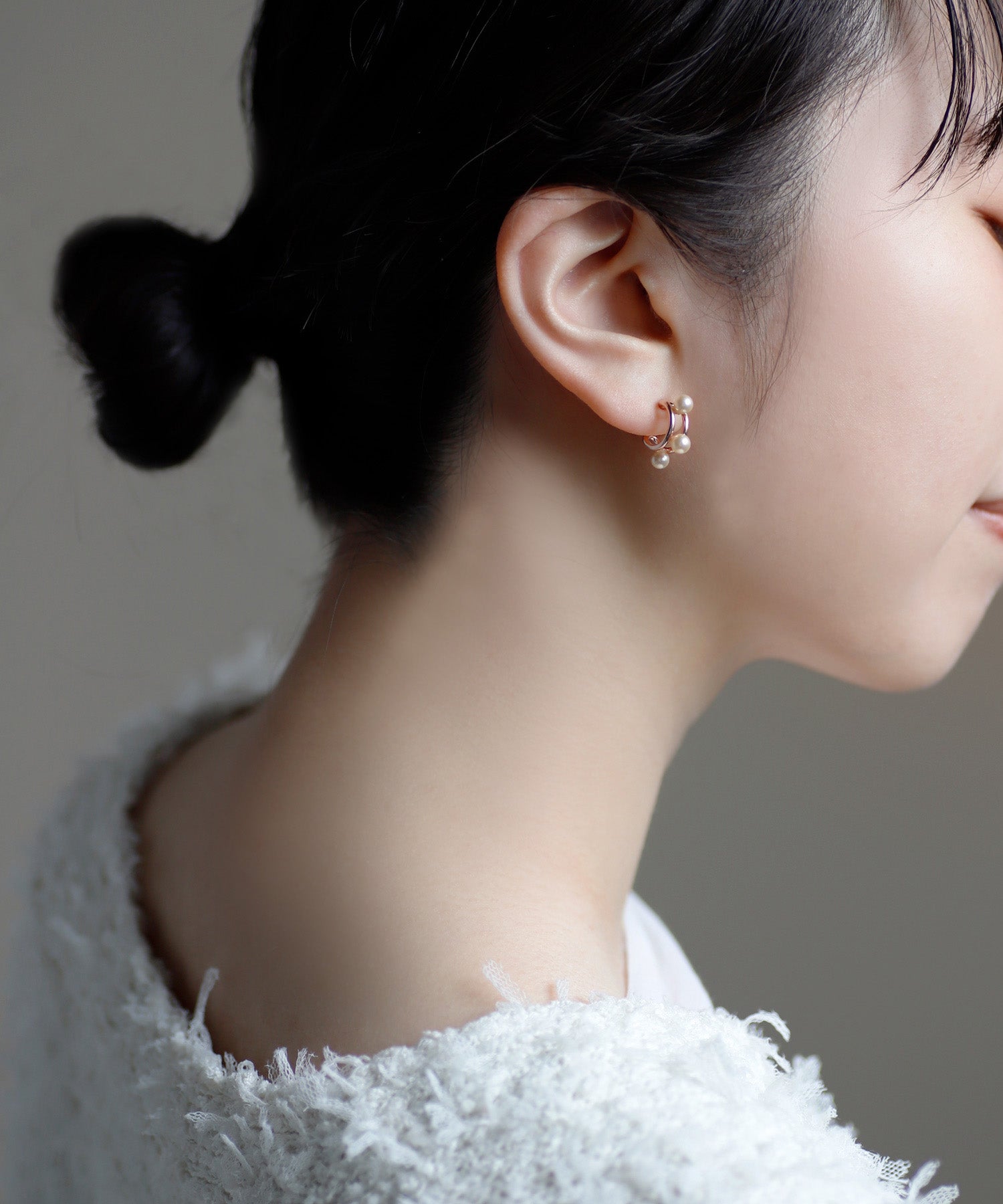 mimi33】パールフープピアス[Sheerchic]｜アネモネ・シエナロゼ