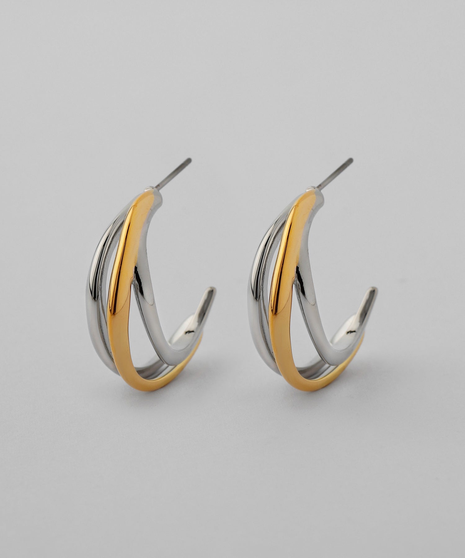 オンライン完売品⭐︎mimi33 コンビカラーフープピアス mimi33】コンビカラーフープラインピアス[Ownideal]｜SANPO ONLINE