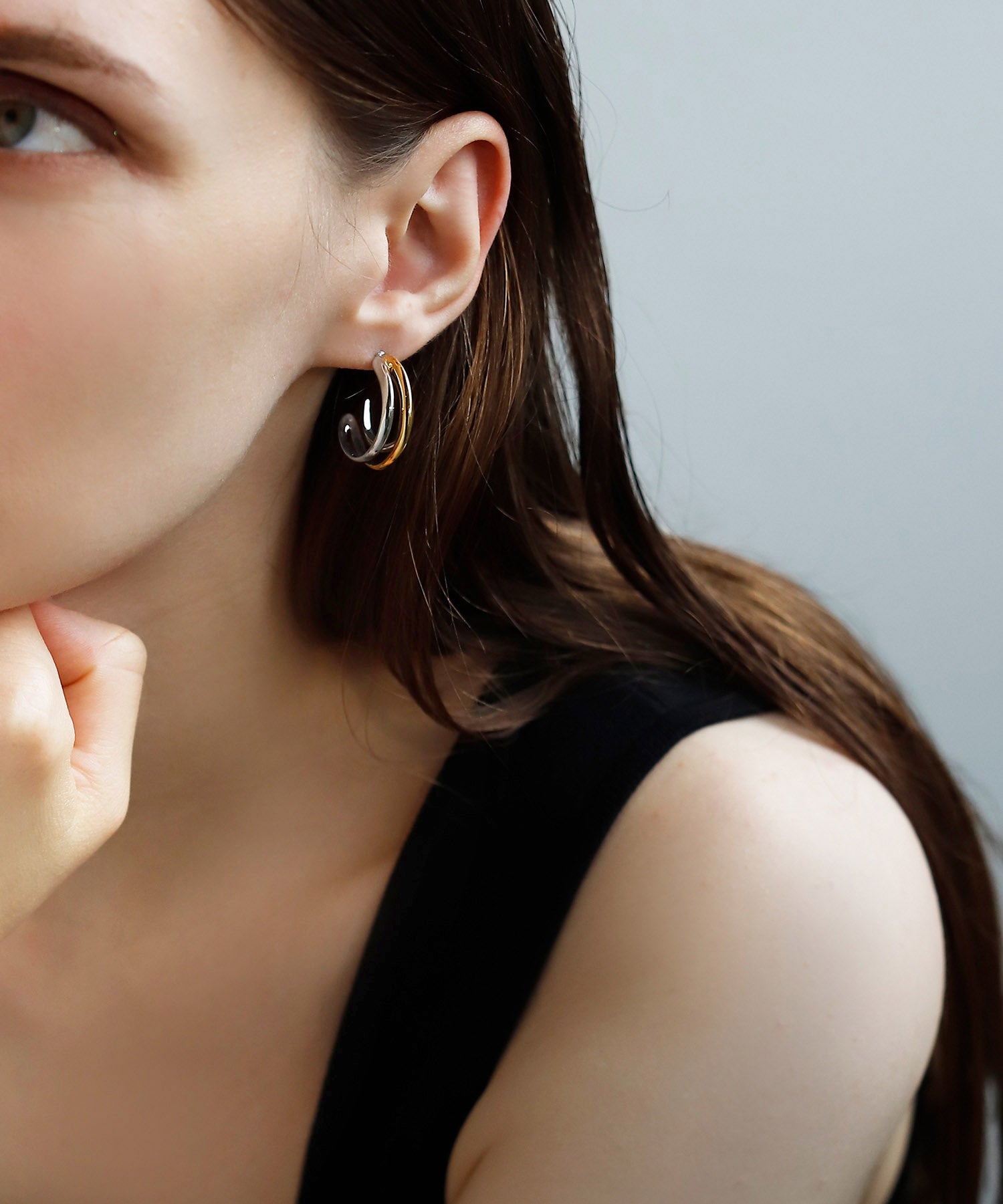 オンライン完売品⭐︎mimi33 コンビカラーフープピアス mimi33】コンビカラーループフープピアス[Sheerchic]｜アネモネ