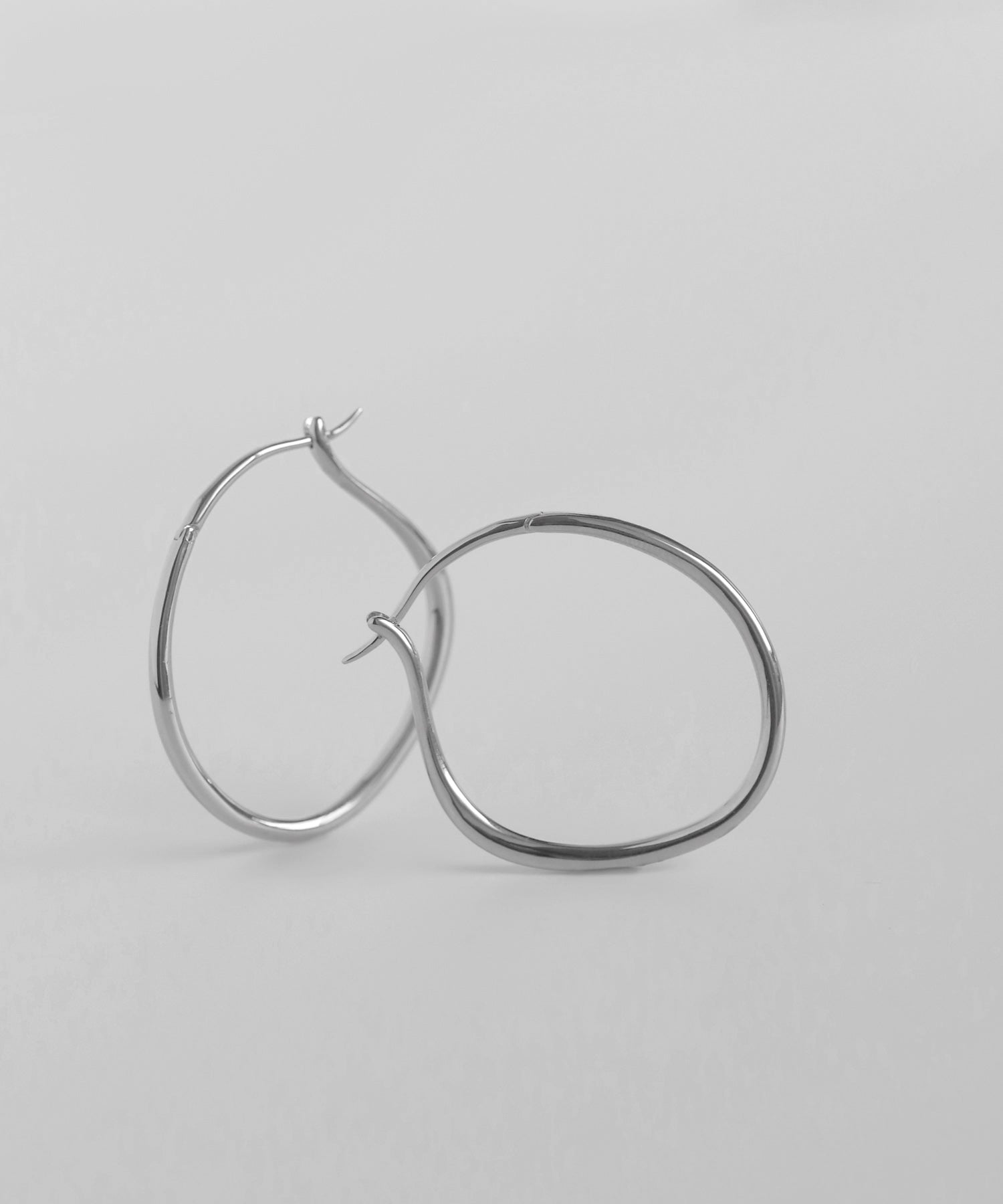 e.m. フープ ピアス e.m. ピアス ボールフープピアス レディース : ZOZOTOWN Yahoo