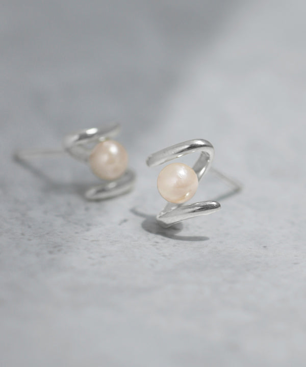 パールピアス[silver925]