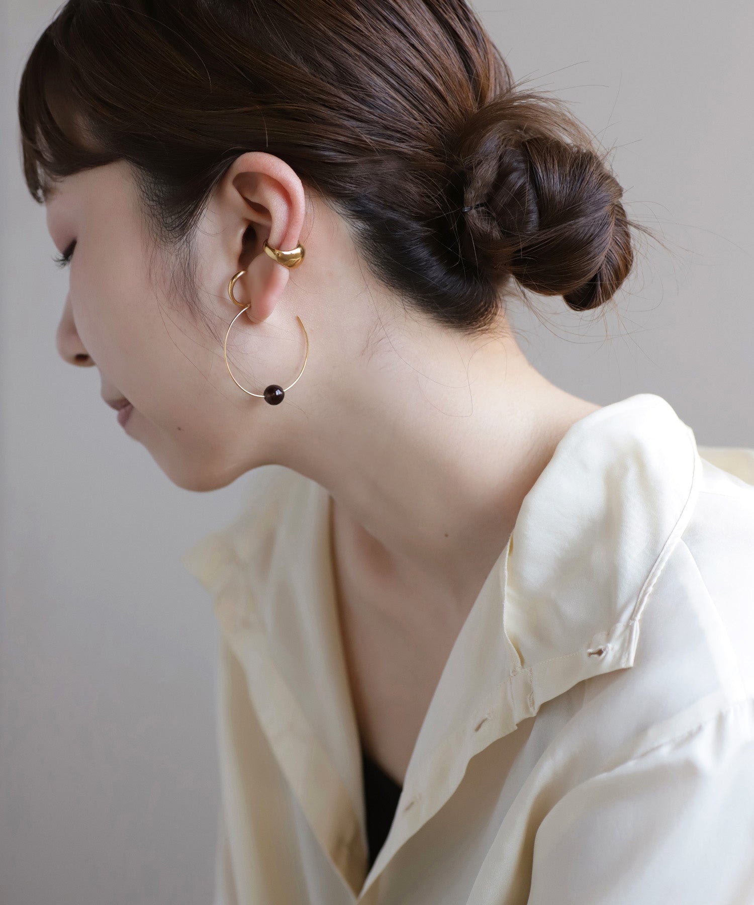 mimi33】天然石カフピアス[Sheerchic]｜アネモネ・シエナロゼ