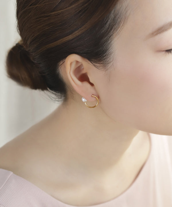【ステンレス】パール×メタルラインピアス