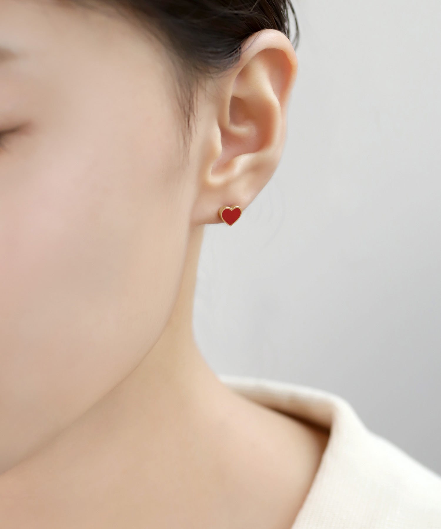 ピアス メタル ゴールド ブラック　ハート ANEMONE】【ステンレス】メタルフレームハートピアス｜アネモネ