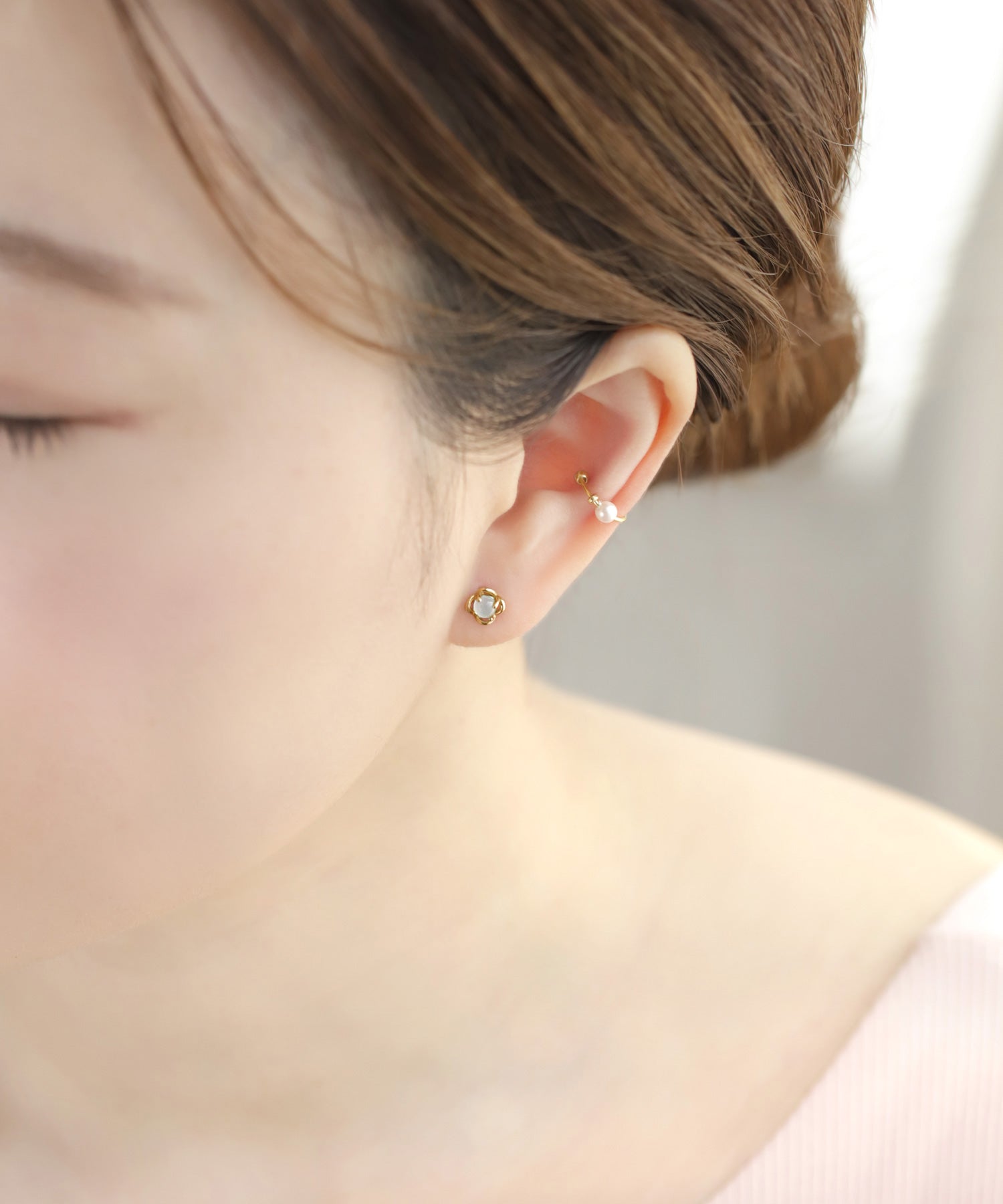 ANEMONE】【ステンレス】ストーン×メタルフラワーピアス｜アネモネ
