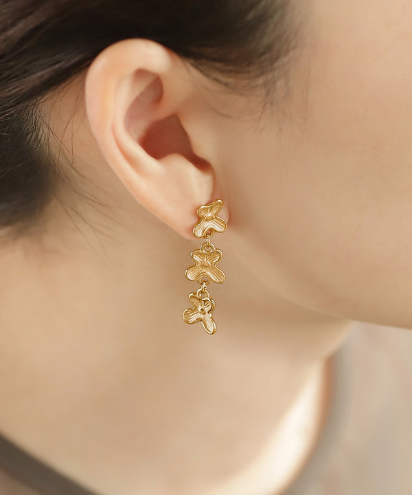 [Stainless Steel] Nuance Flower Earrings