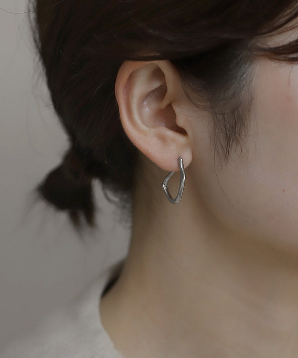 ニュアンスフープピアス[ステンレス][Basic]