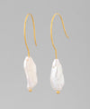 Freshwater pearl hook earrings [Sheerchic]