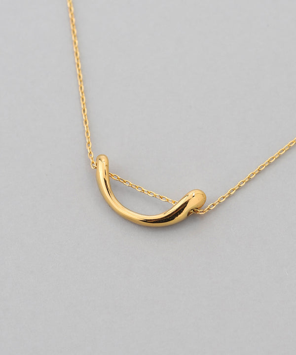curved metal necklace