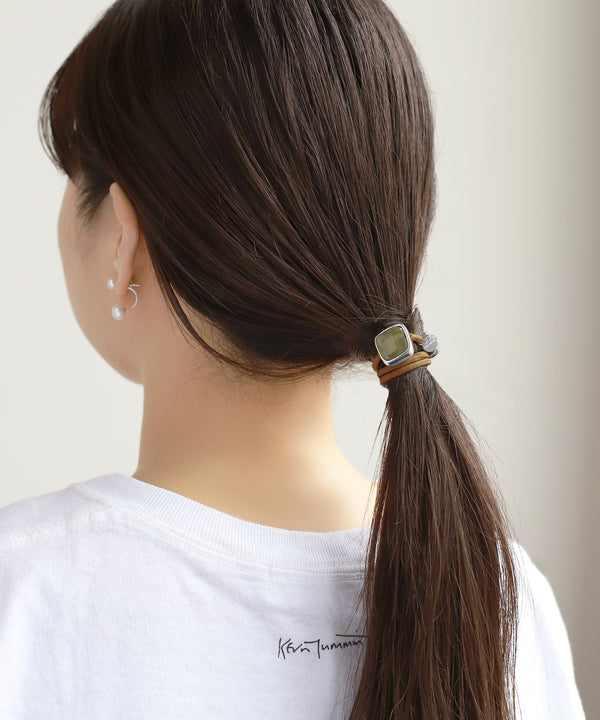 マーブルスクエアモチーフヘアゴム