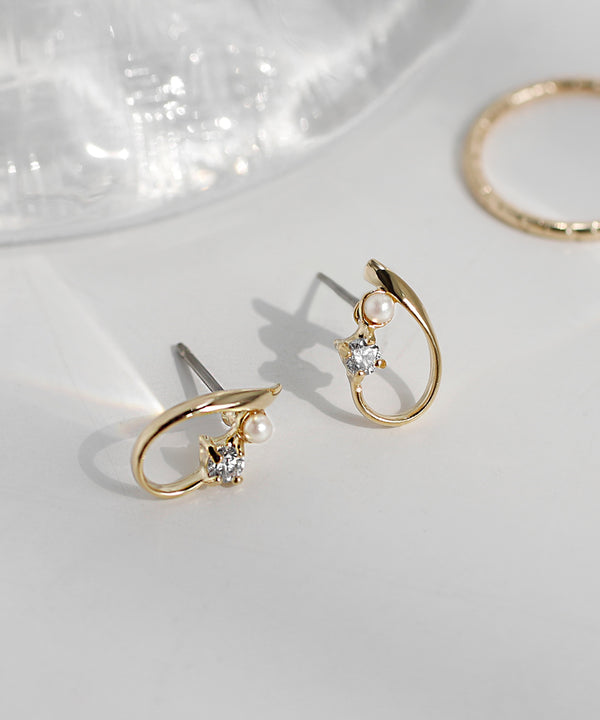 パール×ビジューラインピアス[D]