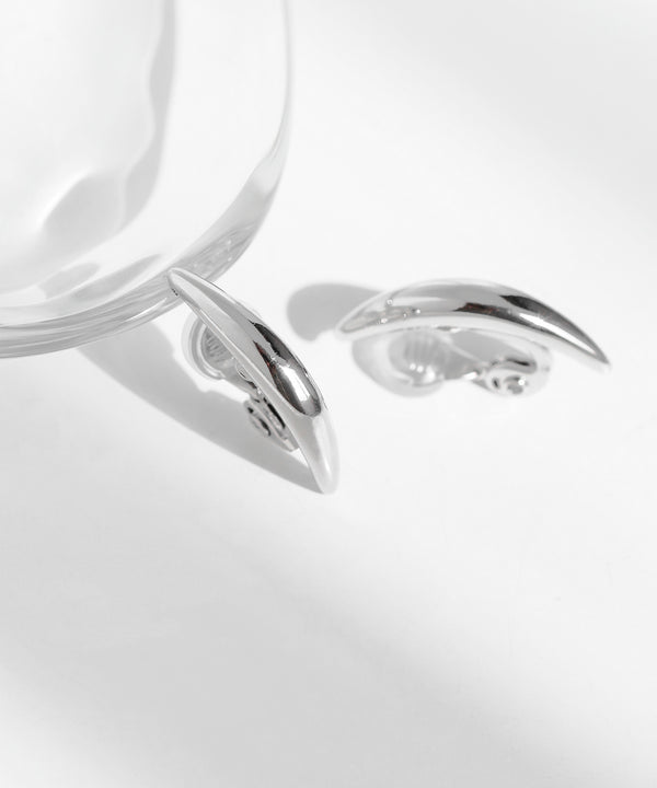 Curved Line Metal Earrings