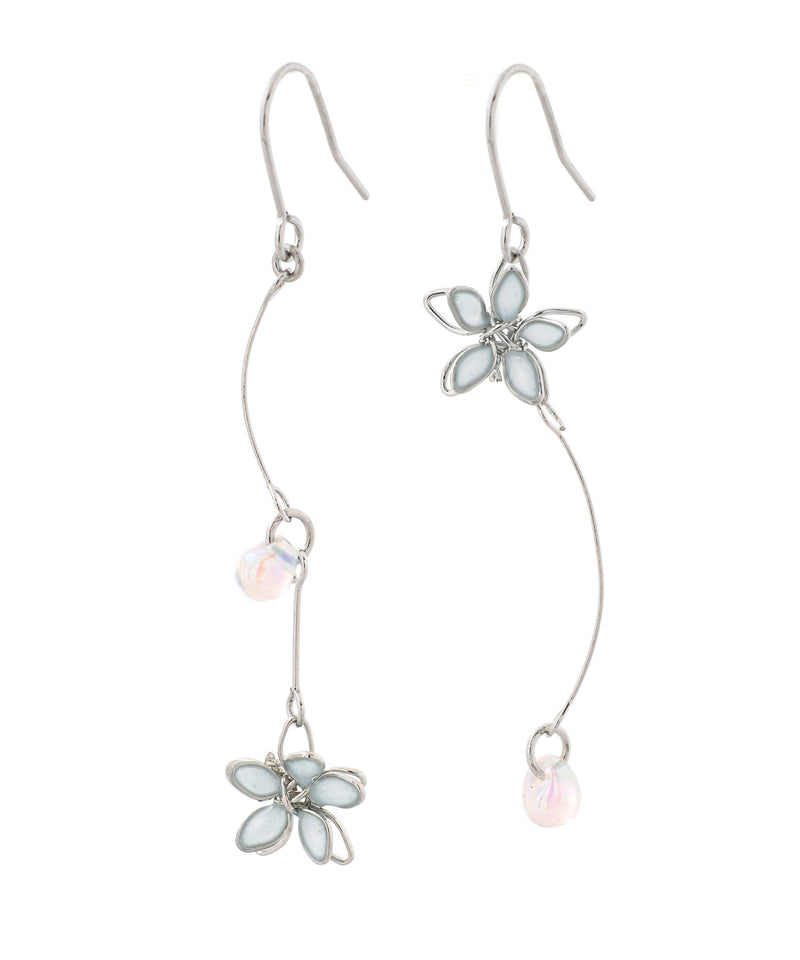 Petite flower x glass asymmetric earrings