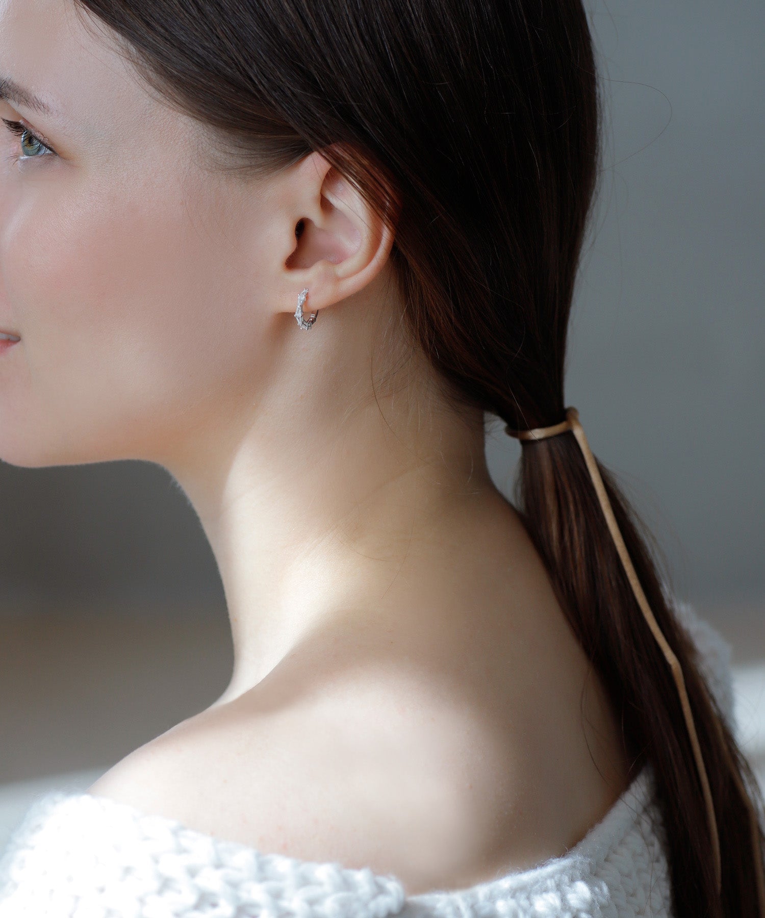 スコレサイト スムースペアシェイプ(中) ピアス 14kgf 他 シルバー ホロウフープピアス ペアシェイプS（ピアス） | COCOSHNIK