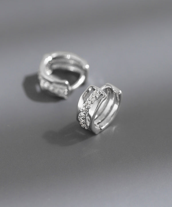 ビジューフープピアス
