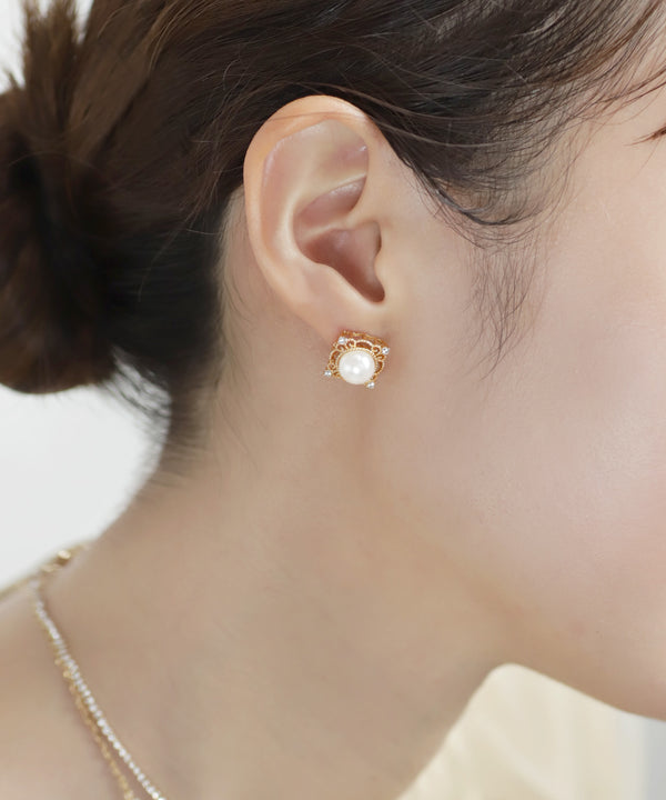 パール×レースデザインピアス