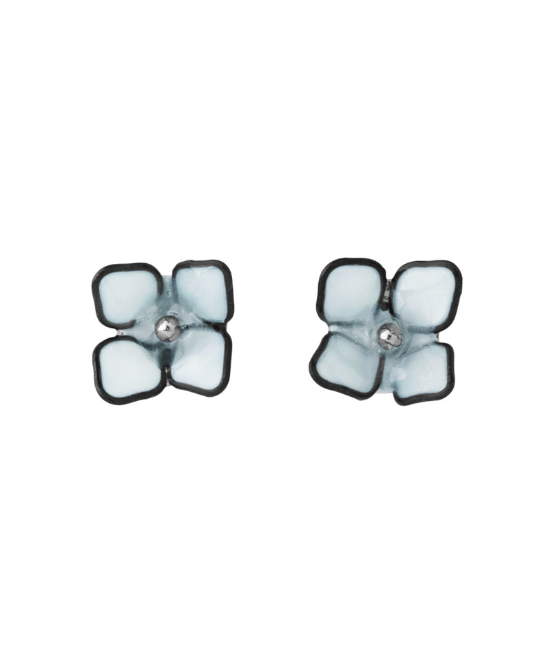 Clear color flower earrings